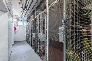 Sklepní-drátěná kóje