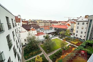 D8E_2039.jpg