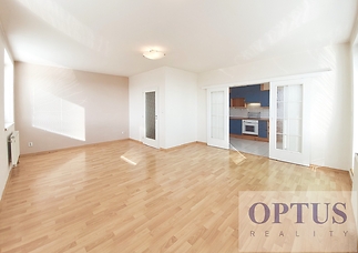 10-living-roomb.jpg