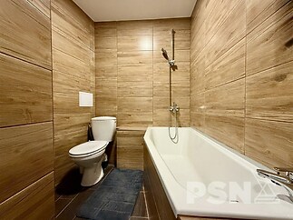 Pronájem nebytového prostoru 93,7 m2