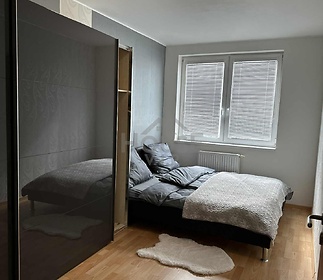 8f519df4-91a6-46be-8d5e-ee543946568c