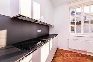 850_1110.jpg