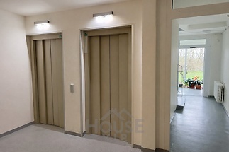 55A52C6D-EC2C-4003-98C9-D4E4752E216B