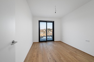 064_Ahoj_271_Social 2048px