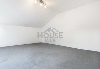 55cd6254-54c5-4d1c-9b27-1736c6f45d9e