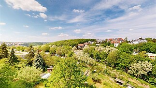 výhled z balkonu