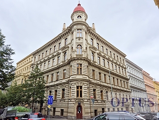 house.jpg