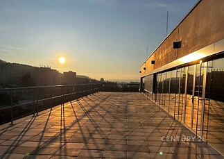 Západ slunce ze skyroomu