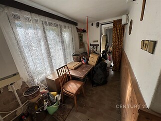 veranda