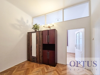 living-room-cloakroomc.jpg