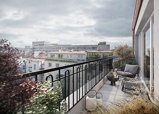 Prosvětlený byt 2+kk s balkonem, 5. NP