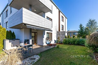 Zahrada a terasa na JZ