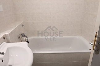 7C53A4A4-65A8-4DEF-BA26-C7615D8E398D