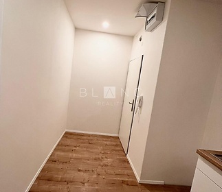 WhatsApp Image 2025-11-25 at 12.47.16 (4)