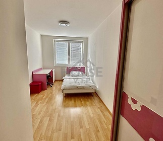 4a853354-654d-49c6-abf8-041321712dc0