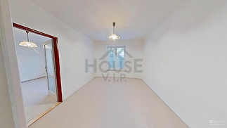 10-Klostermannova-10042025_103716_defurnished