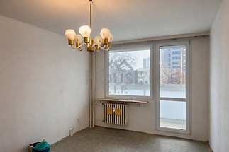 0809D276-46FE-4098-AD59-E76FF191AB58