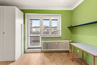 8577C1BB-1DF2-4271-B092-6EAC567E74FA