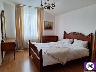 5d79ddc9-bf2f-4afc-bab3-4ade73dda4bb.jpg