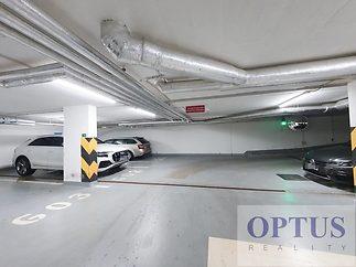 703-garageb.jpg