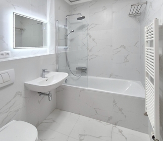 bathrooma.jpg