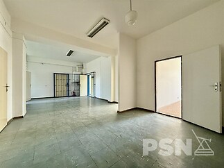 Kanceláře s možností parkování