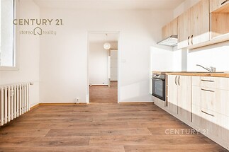 Kuchyň s obývacím pokojem