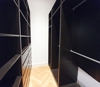 cloakroom.jpg
