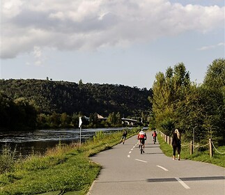 Komerční prostory s terasou o celkové ploše 95,8 m² ve 3. podlaží budovy