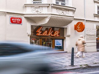 Prosvětlený byt 2+kk s balkonem, 4. NP