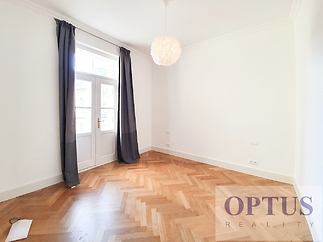 bedroom1b.jpg