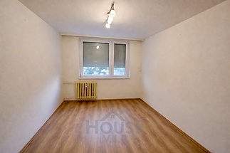 A0146221-AC3F-4200-A2C7-D655D067B47C