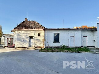 Pronájem nebytového prostoru 75,6 m2