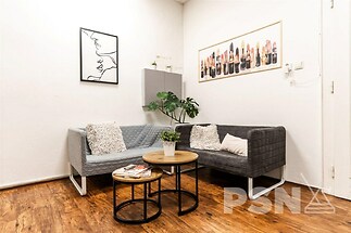 Kanceláře nedaleko centra a vlakového nádraží