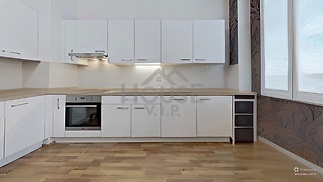 Kitchen-Defurnished (1)