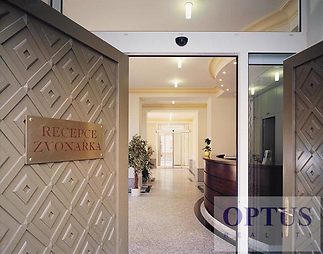 complex-reception-deska.jpg