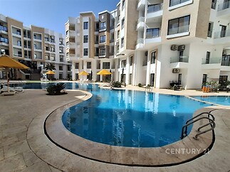 Apartmánový komplex s bazénem