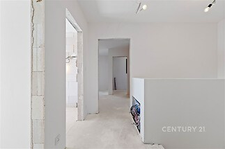 Chodba_2.2.01_LS_2_raw