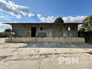 Uzavřený komerční areál k pronájmu