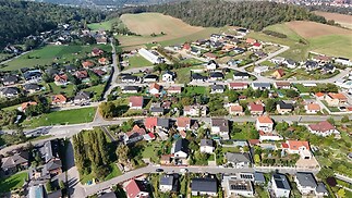 Obec Králův Dvůr, část Křižatky