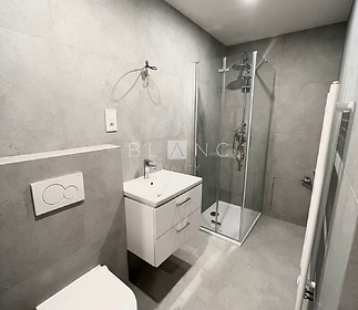 WhatsApp Image 2025-11-21 at 12.38.09 (4)