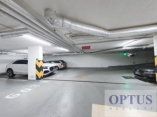 703-garageb.jpg