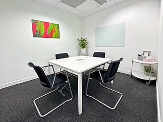 Regus_PRAGUE, River Garden _Czech Republic_Centre 3678_Meeting room 1