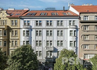 Mezonetový byt se střesní terasou