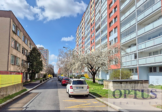 house-street.jpg