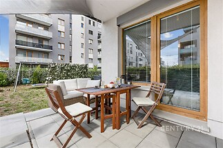 Terasa přímo u obývacího pokoje