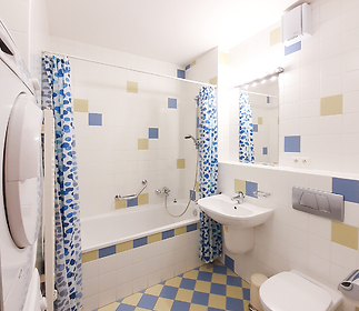 bathrooma.jpg