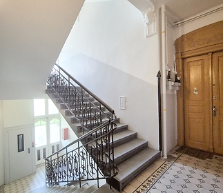 house-halla.jpg