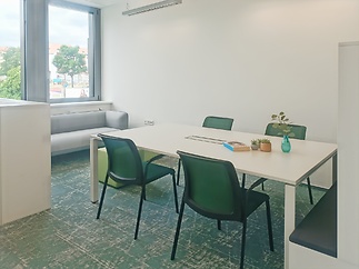 Signature_Prague, Signature OFFY_Czech Republic_Centre 8545_Office 3