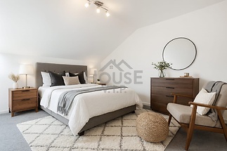 cb96ecfc-cb53-4b9d-a723-dc61848cbd81